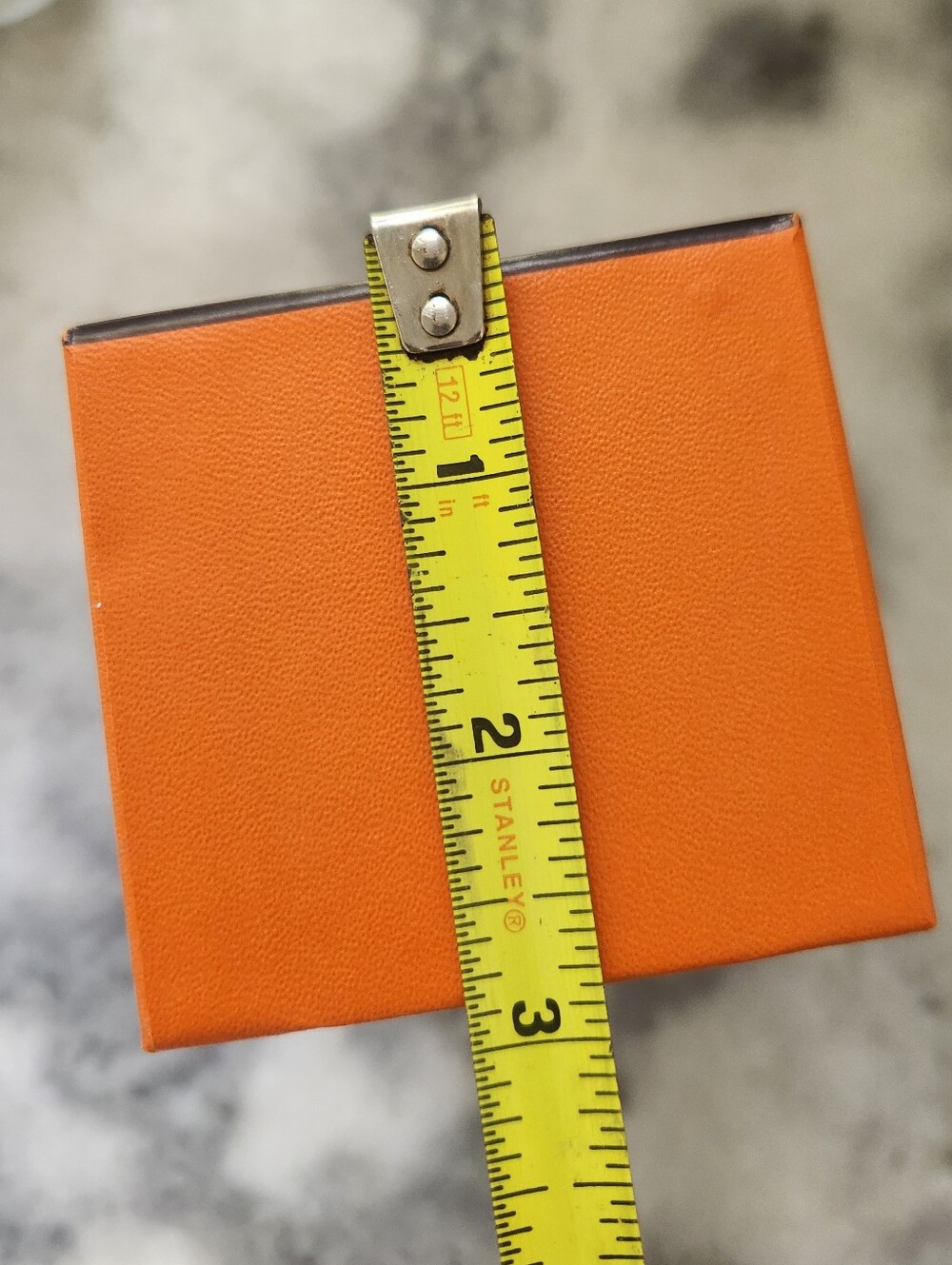 Hermes Box & Ribbon - Picture 7 of 7